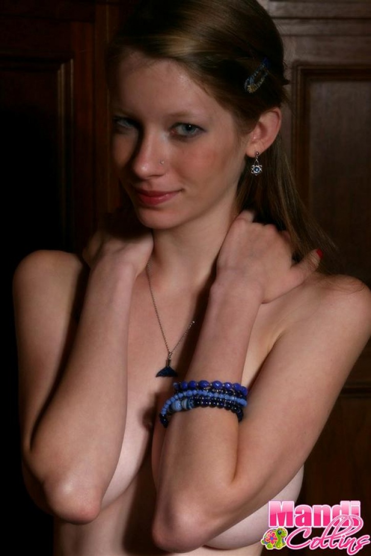 mandi collins boobs