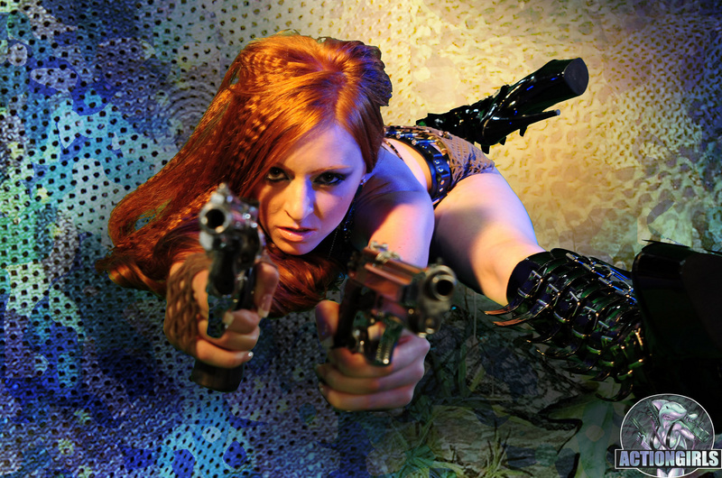 Action Girls Larissa Pics