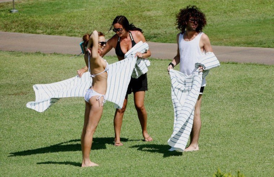 Celeb Lindsay Lohan Bikini Pics