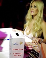 Sexy Celeb Shauna Sand